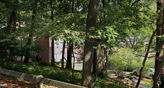 Building Photo - 517 Vfw Pky