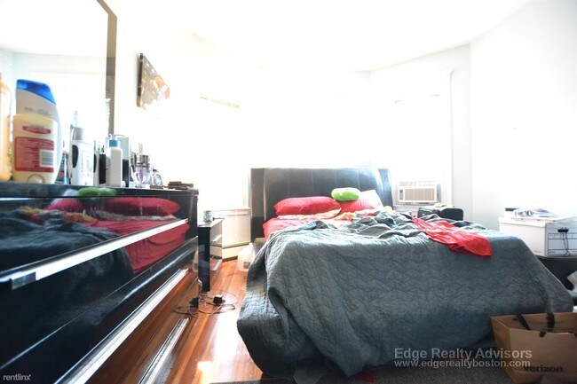 Foto del edificio - 82 Elmira St