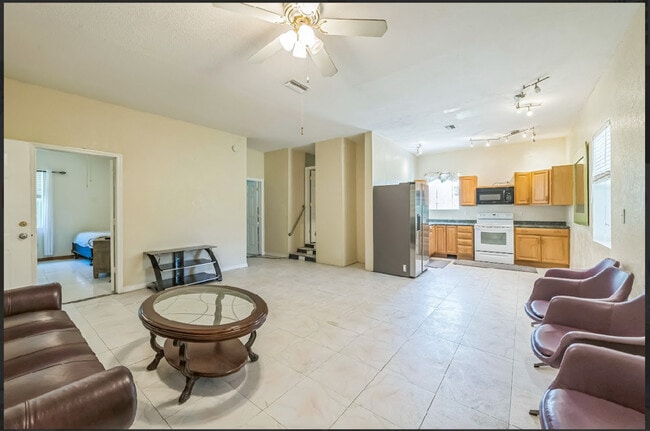 Foto del edificio - 3908 37th St E