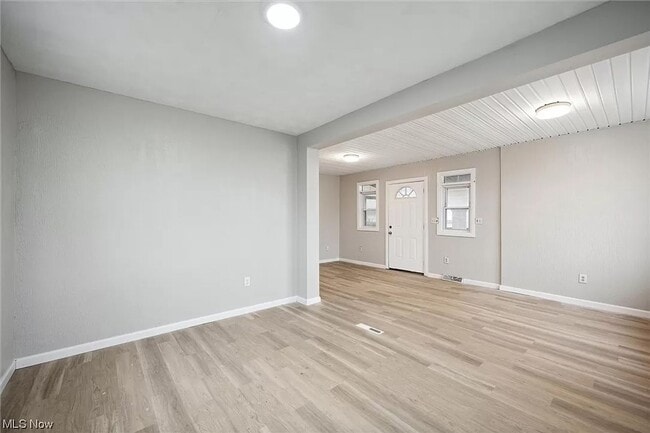 Building Photo - Charming 3 Bedroom Home in Loraine