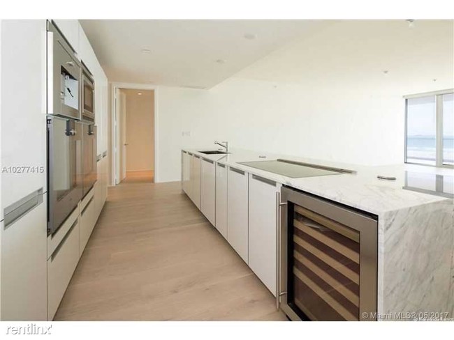 Building Photo - 321 Ocean Dr
