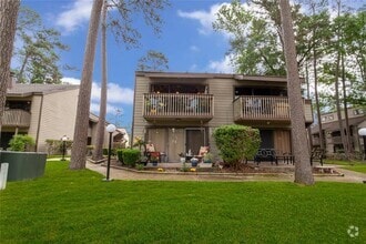 Building Photo - 12900 Walden Rd
