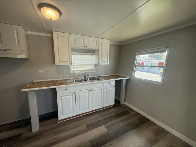 Foto del edificio - 2850 New Tampa Hwy