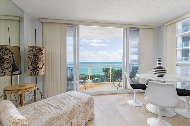 Building Photo - 6917 Collins Ave