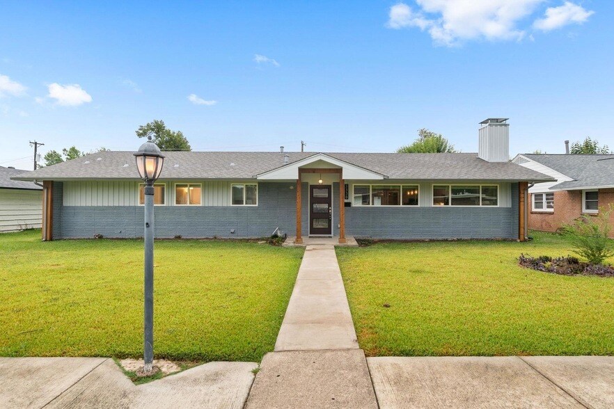 3330 Darvany Drive House Rental in Dallas, TX