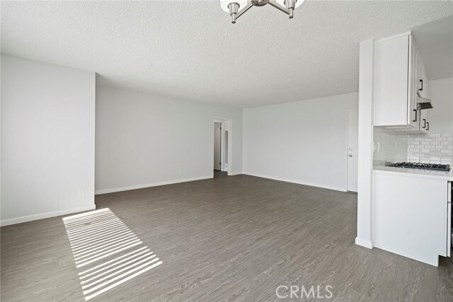 Building Photo - 6938 Coldwater Canyon Ave
