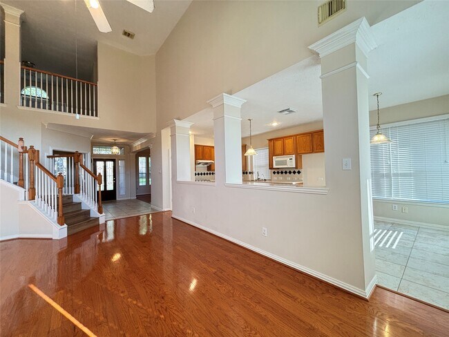 Building Photo - 4906 Mountain Fork