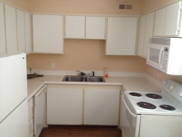 Foto del edificio - 4741 NW Motif Manor Blvd