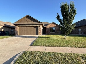 Building Photo - 10720 SW 34th Terrace