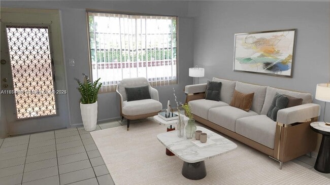 Building Photo - 164 Fanshaw D