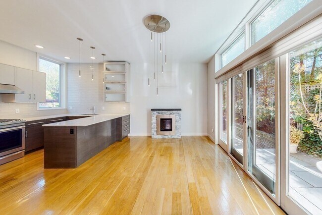 Foto del edificio - 140 Banks St