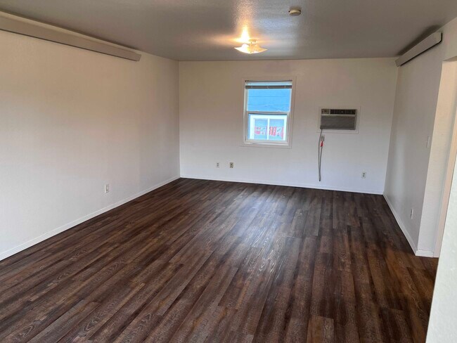 Foto del edificio - 234 Elmwood Ave