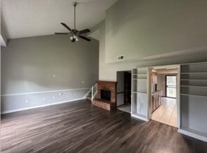 Building Photo - 6244 Kirby Downs Dr
