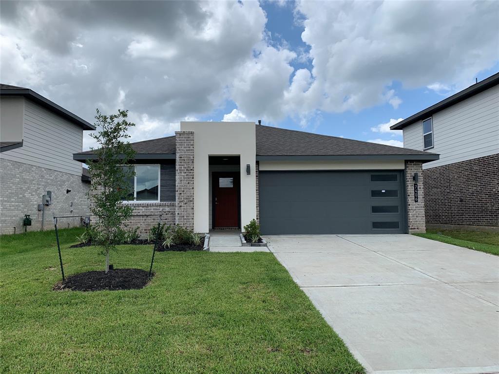 Foto principal - 7406 Ramsgate Cliff Ln