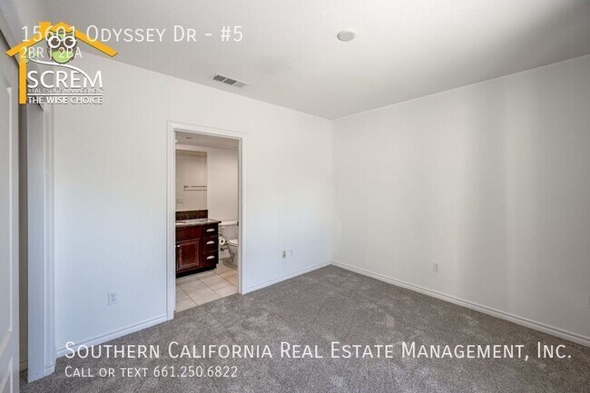 Foto del edificio - 15601 Odyssey Dr