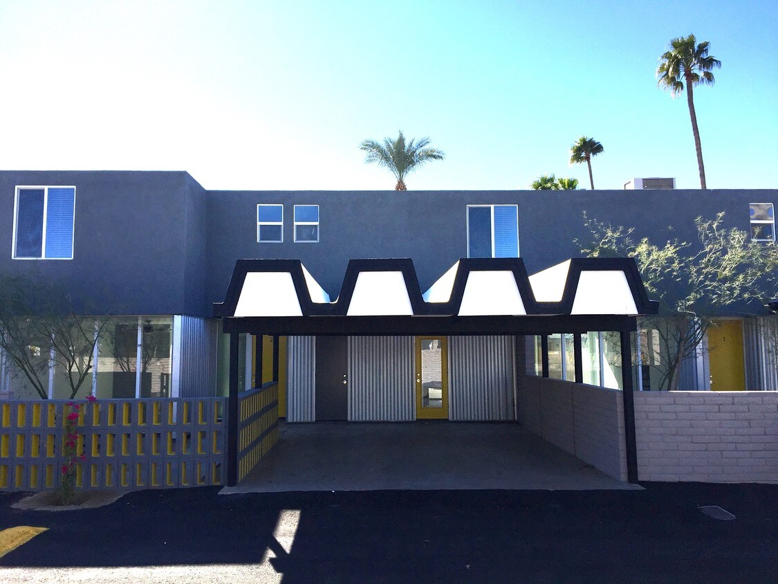Primary Photo - 39 Townhomes