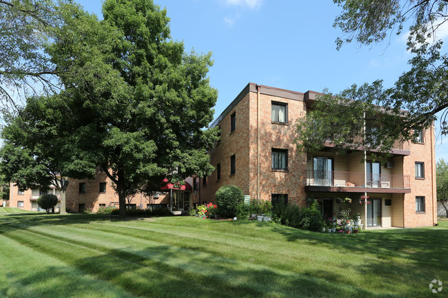 Building Photo - Wingate Apartments