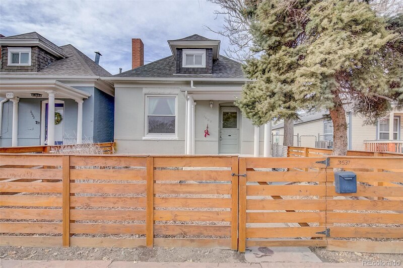 Foto principal - 3537 N Marion St