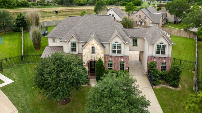 Foto del edificio - 2034 Baker Estates Dr