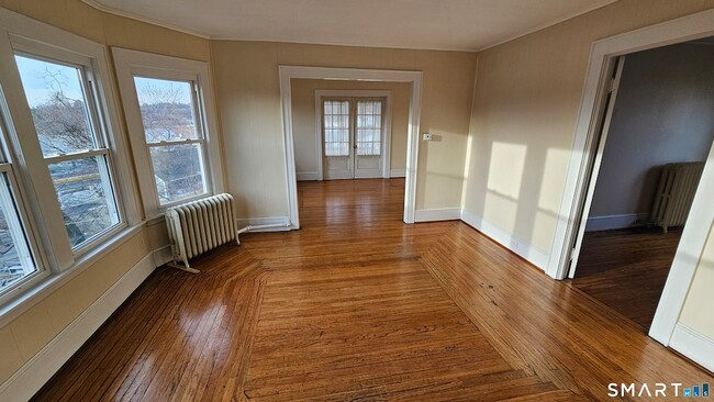 Building Photo - 15 Bragaw St