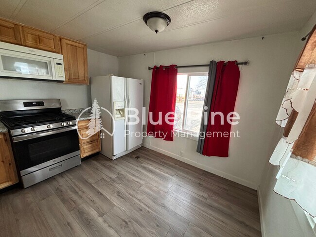 Foto del edificio - 540 U.S. 26