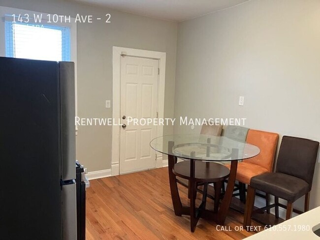 Building Photo - 143 W 10th Ave