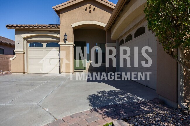 Building Photo - Beautiful Home in Villago Community