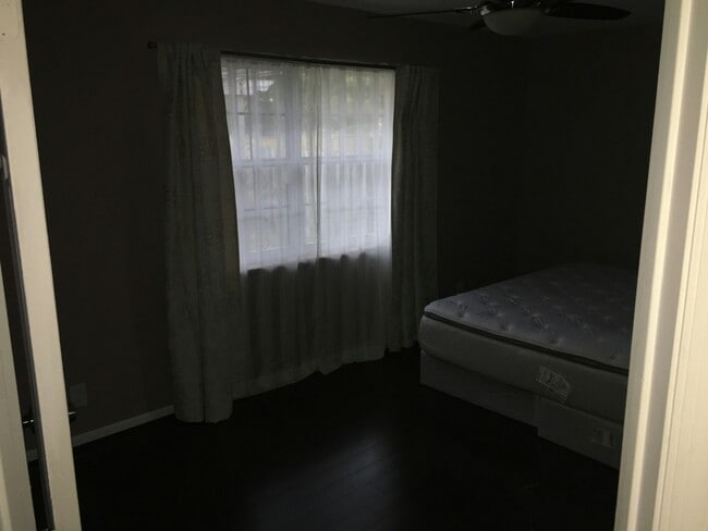 Foto del edificio - 237 SW 9th St