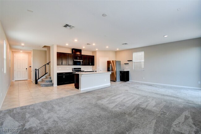 Foto del edificio - 8356 Carmentis Ave