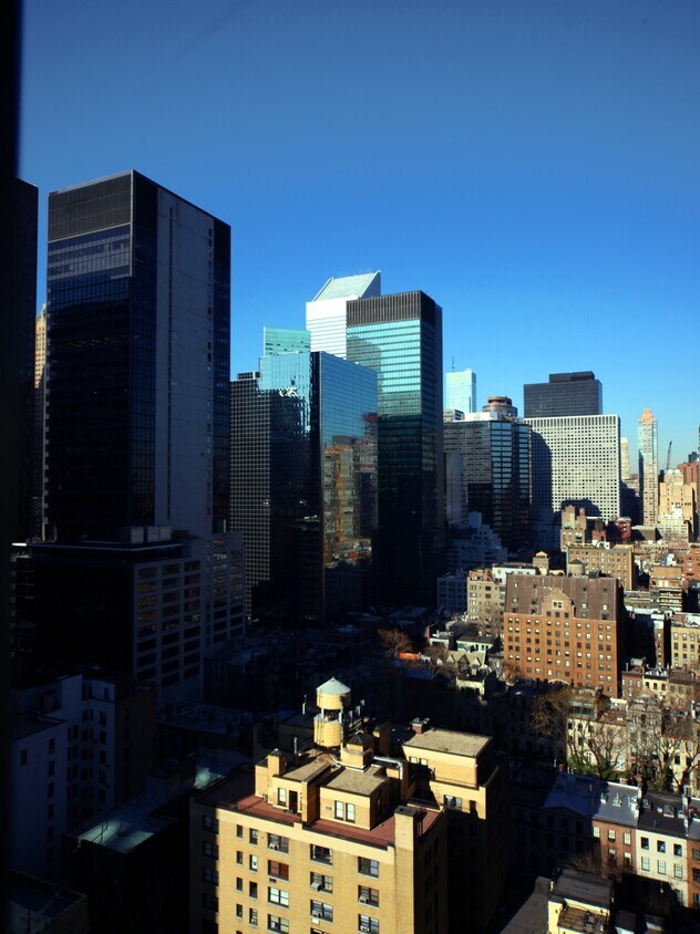 Foto del edificio - Spacious One Bedroom in Luxury Condo