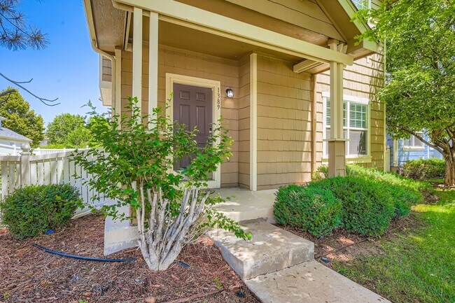Foto del edificio - 4 bed /2.5bath Charming Home in Aurora