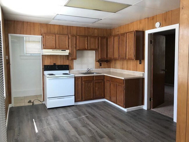 Building Photo - 2 bedroom in Vallejo CA 94590