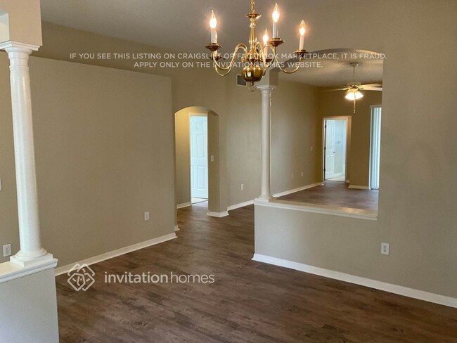Building Photo - 9417 Hunters Pond Dr