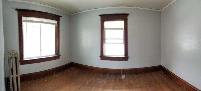 Building Photo - 214 South St
