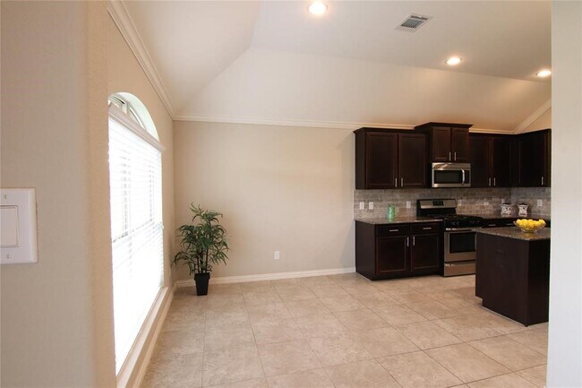 Building Photo - 6719 Rambling Manor Ct