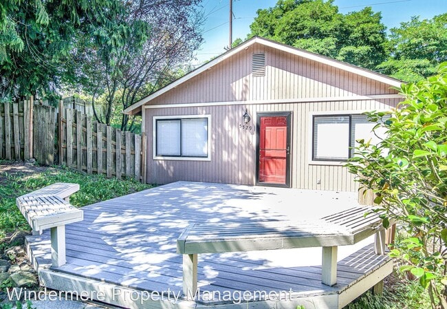 Building Photo - 3 br, 2 bath House - 5529 Lowell Rd