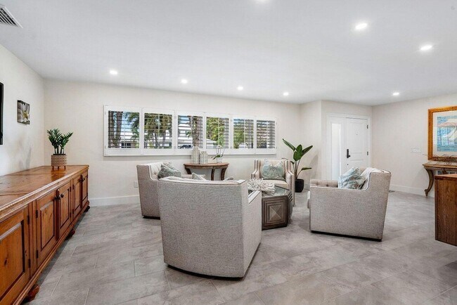 Foto del edificio - 2021 NW 3rd Ave