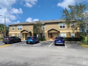 Building Photo - 36027 Deer Creek Dr