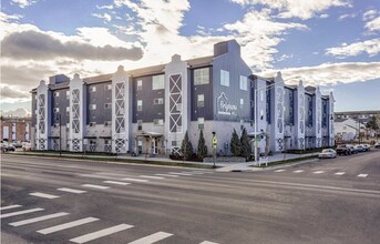 Building Photo - 431 S 3rd W