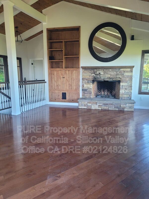 Foto del edificio - 24791 Northcrest Ln