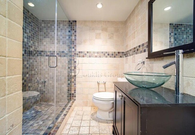 Building Photo - 1 bedroom in New York NY 10065