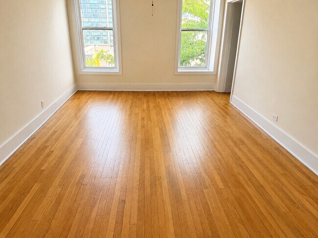 Foto del edificio - 2636 N Clark St
