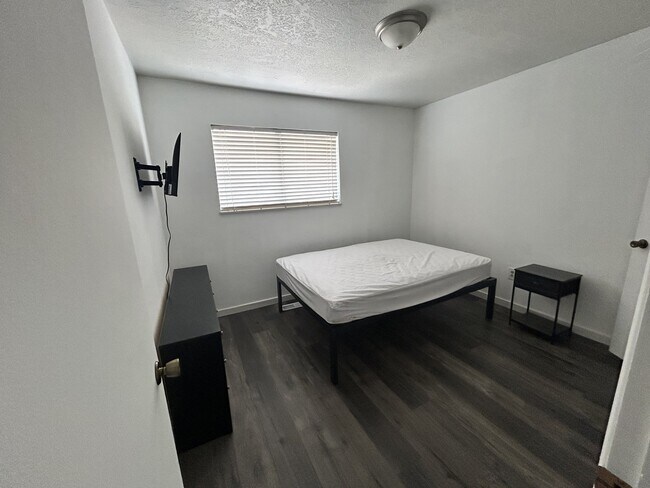 Foto del edificio - 3600 Eubank Blvd NE