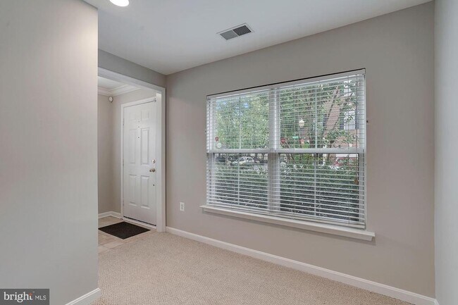Foto del edificio - 211 Medlock Ln