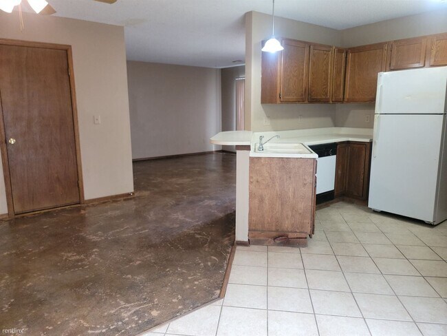 Building Photo - 2 br, 1 bath Duplex - 1520 East Galena Street