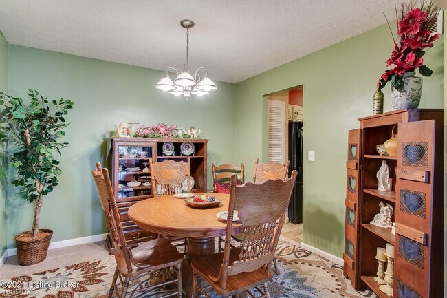 Building Photo - 2 br, 2 bath Condo - 307 Chanel Ct