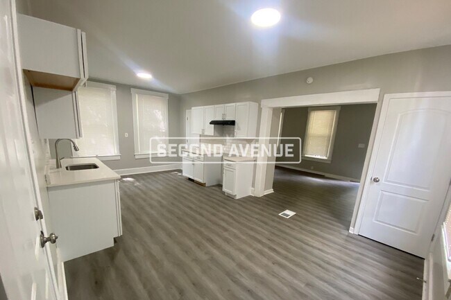 Foto del edificio - 4833 Greenwood Terrace