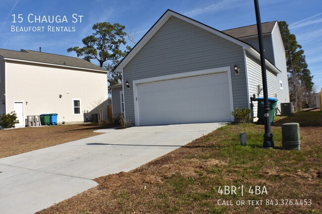 Building Photo - 15 Chauga St