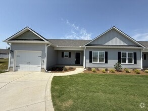 Building Photo - 105 Berkshire Cir