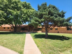 Building Photo - 516 Diamondhead Dr